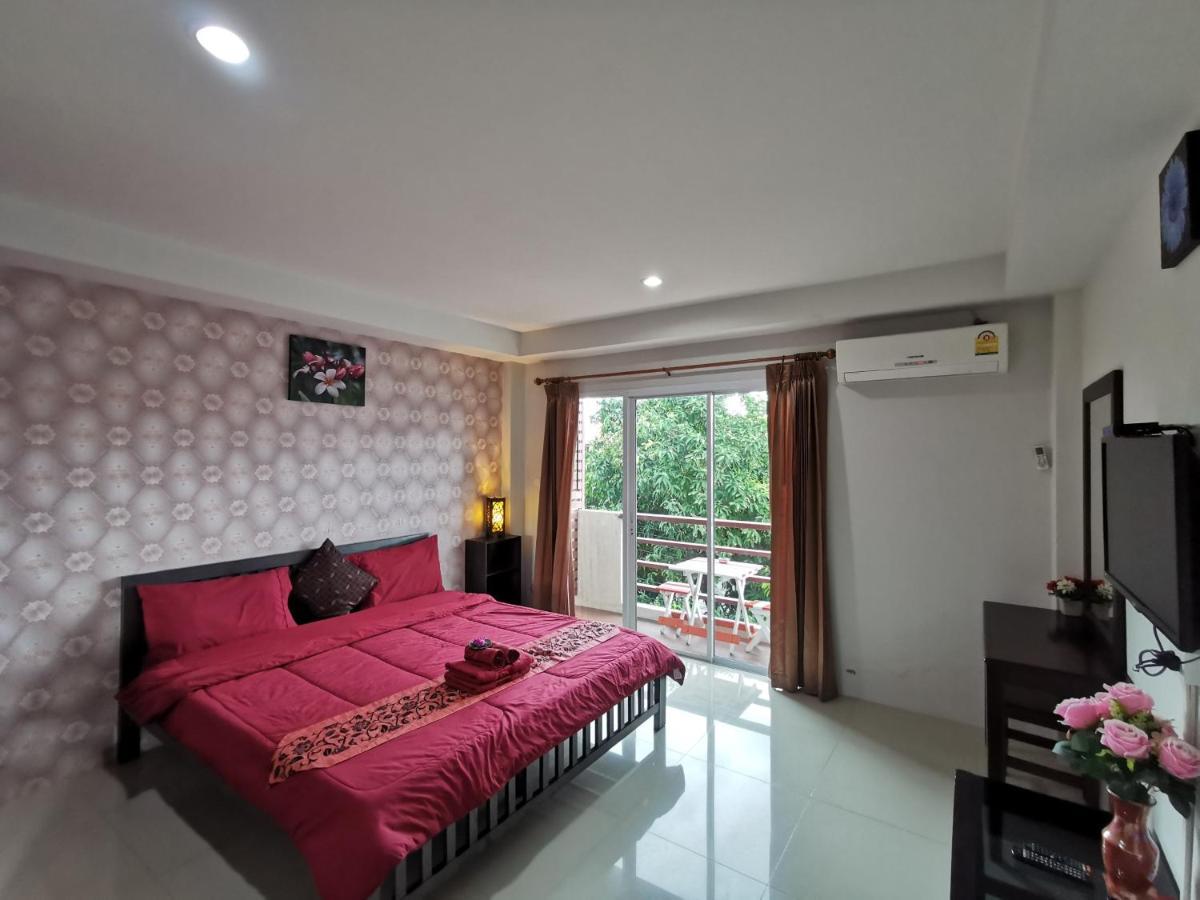 Tontalay Hotel Bangsaen Екстериор снимка