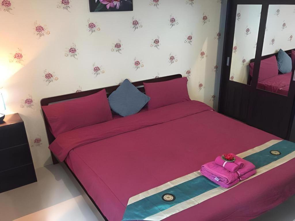 Tontalay Hotel Bangsaen Екстериор снимка